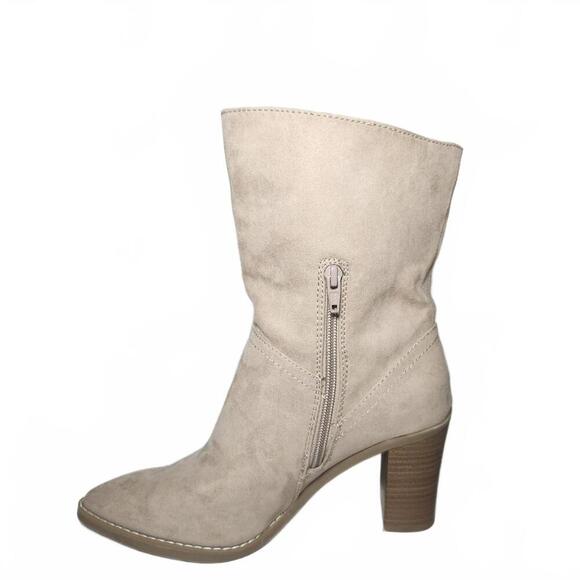 Universal Thread Women's Knee-High Beige Suede Boots Size 7.5 - Picture 5 of 10
